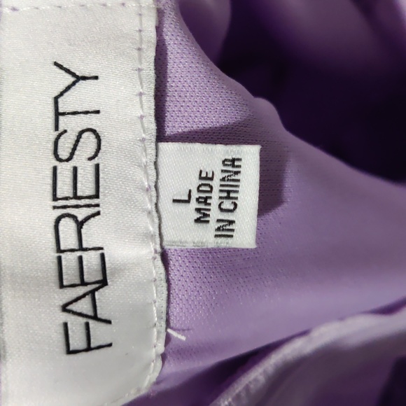 Elegant Lavender Strapless/ One-Shoulder Gown - Picture 4 of 4